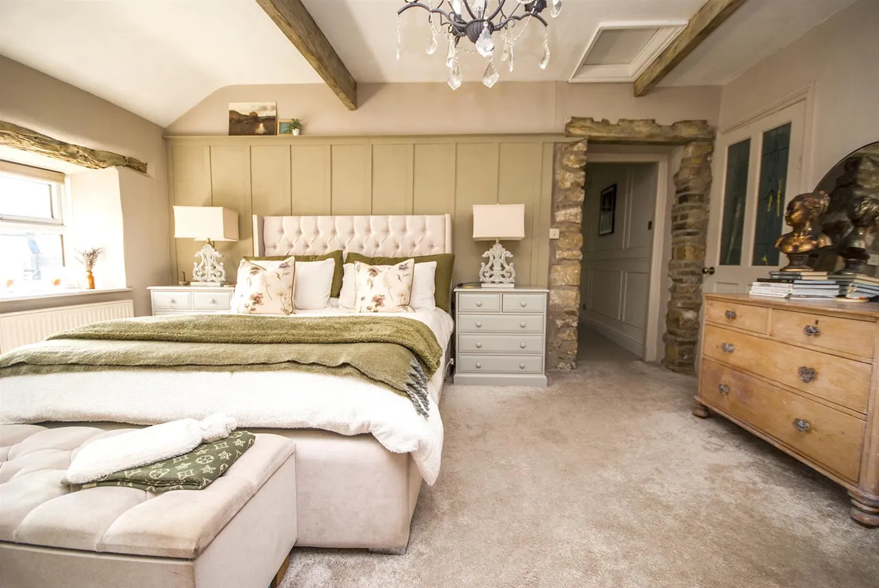 Mill Cottages, Salterforth, Lancashire, BB18 5TL, photo 12