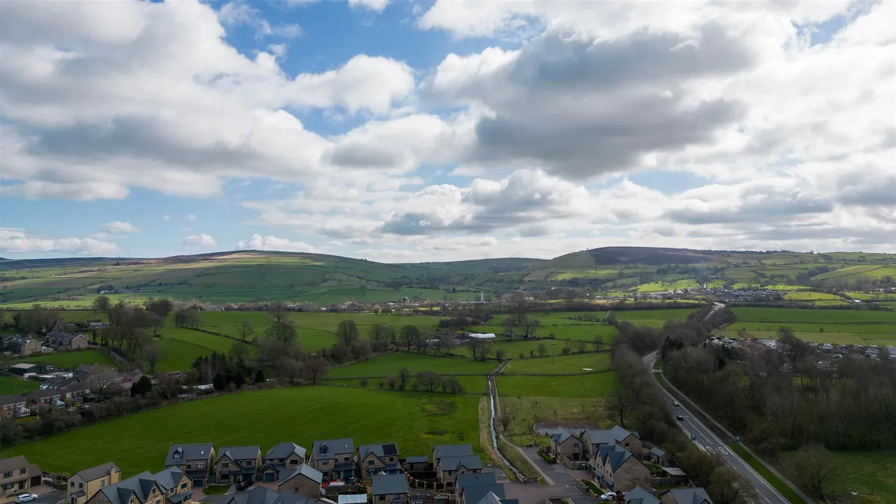 Mill Cottages, Salterforth, Lancashire, BB18 5TL, photo 25