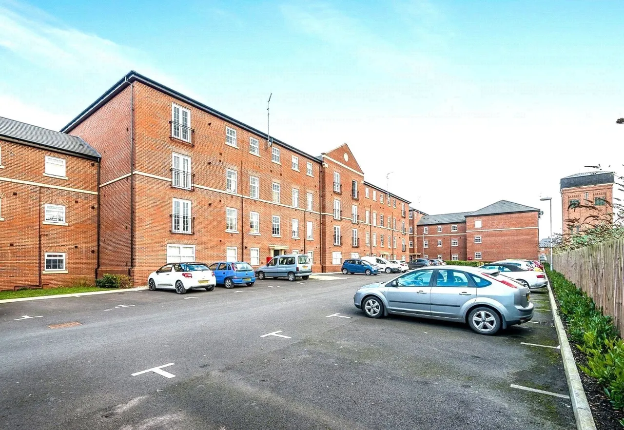 St. Georges Parkway, Stafford, ST16, photo 13