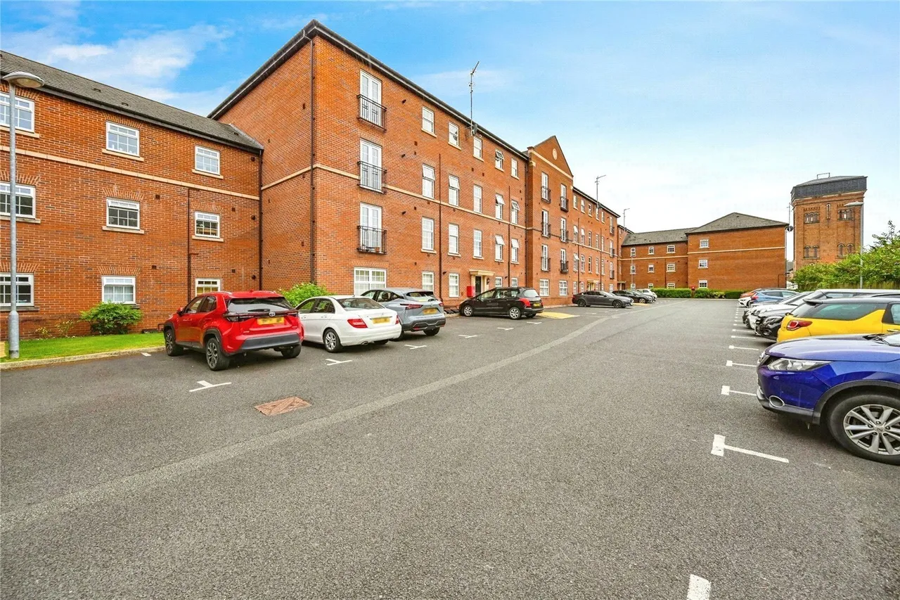 St. Georges Parkway, Stafford, ST16, photo 14