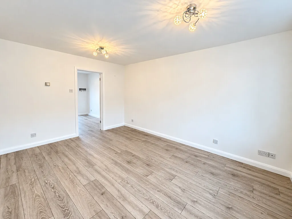 St. James Close, Willington, photo 4