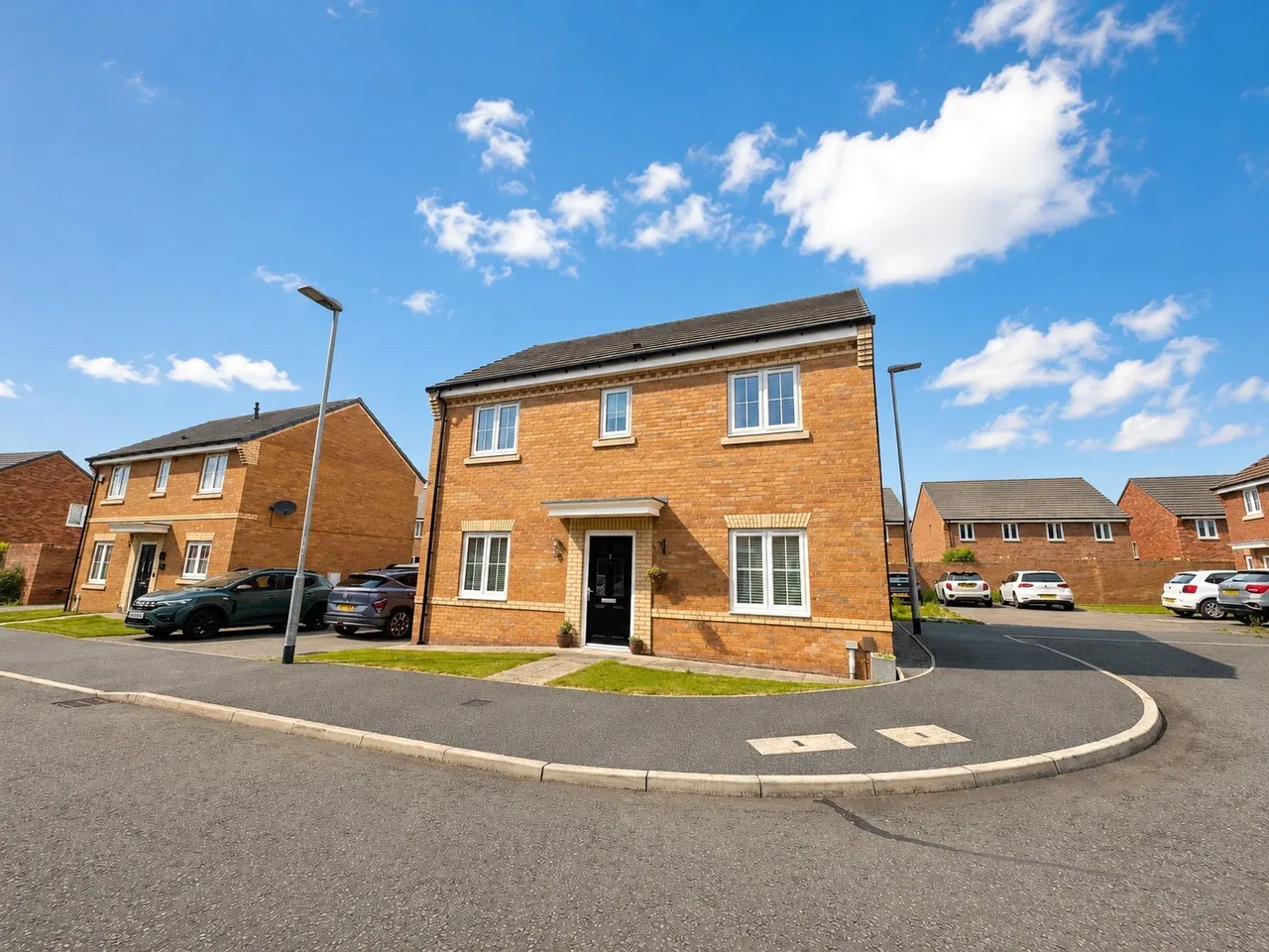 4 bed house for sale — Whitworth Drive, Middleton St. George, Darlington, Durham, DL2