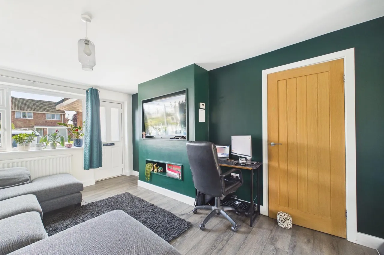 John Harrisons Close, Barrow-Upon-Humber, DN19, photo 8