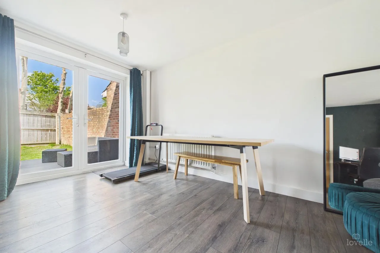 John Harrisons Close, Barrow-Upon-Humber, DN19, photo 6