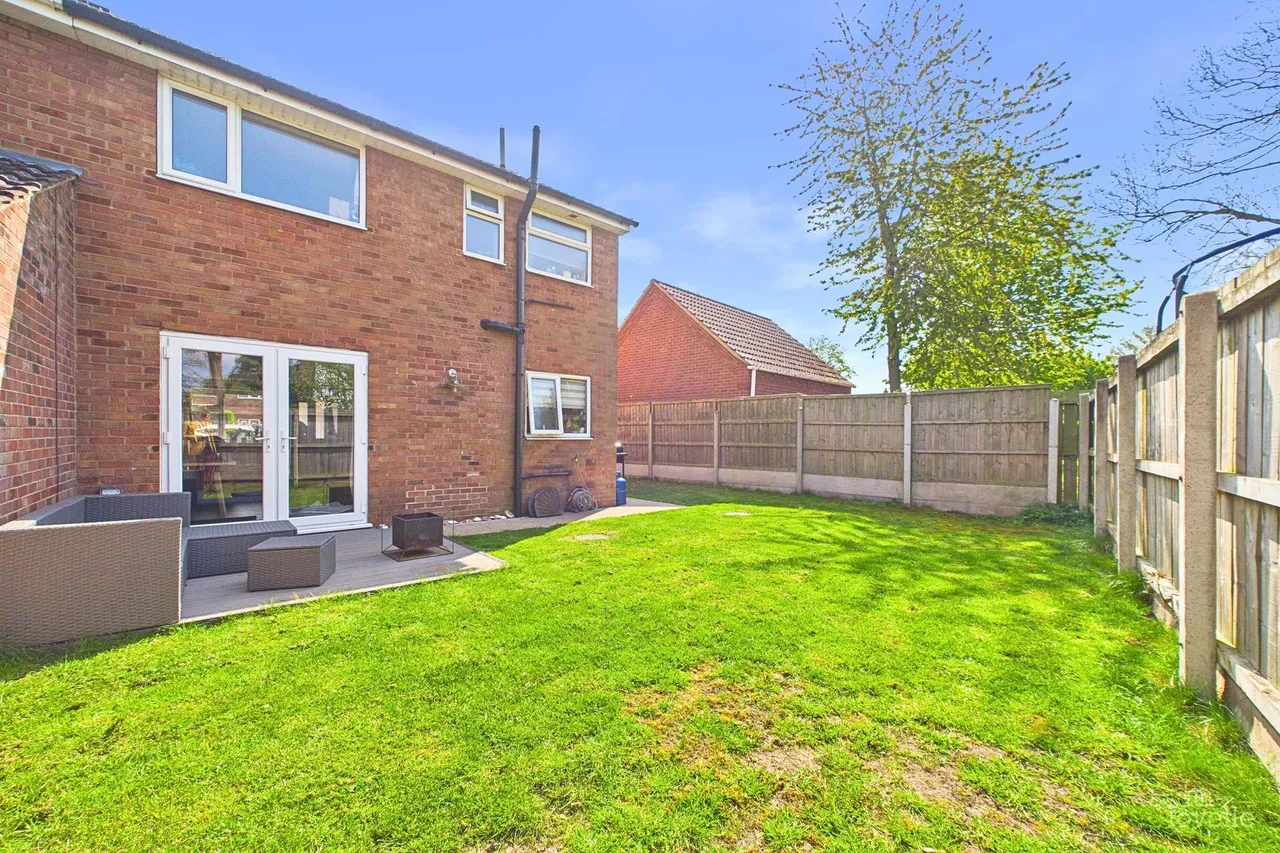John Harrisons Close, Barrow-Upon-Humber, DN19, photo 24