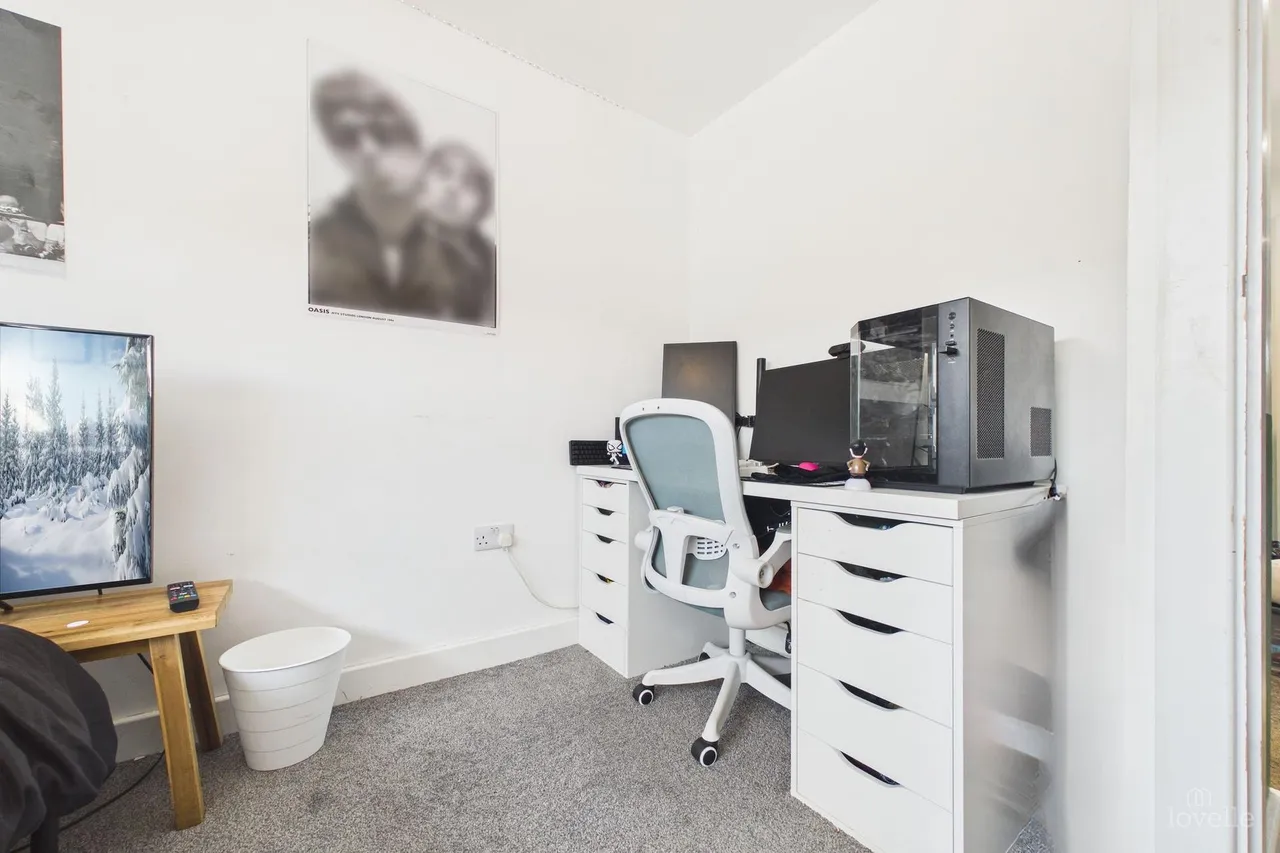 John Harrisons Close, Barrow-Upon-Humber, DN19, photo 17