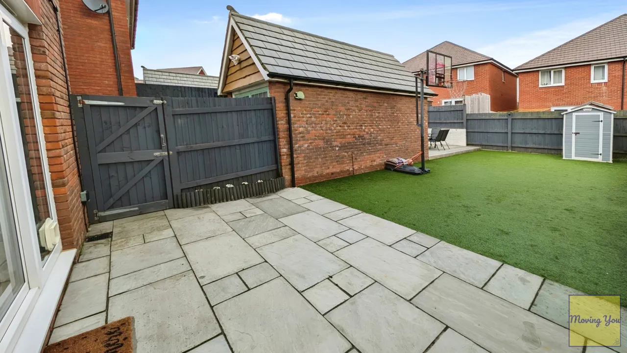 Pentrebane Drive, Cardiff, photo 10