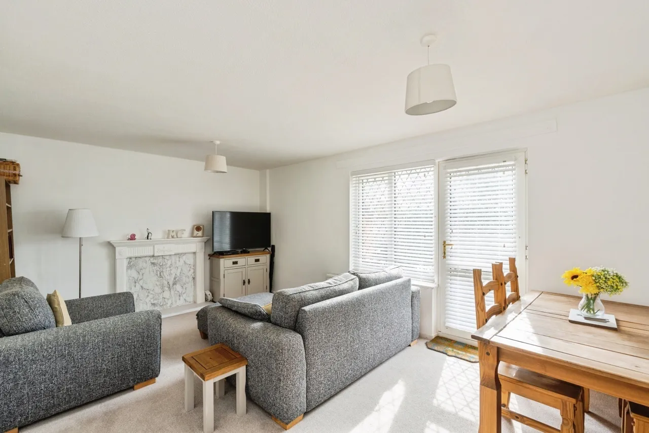 Whitworth Close, Birchwood, Warrington, Cheshire, WA3, photo 5