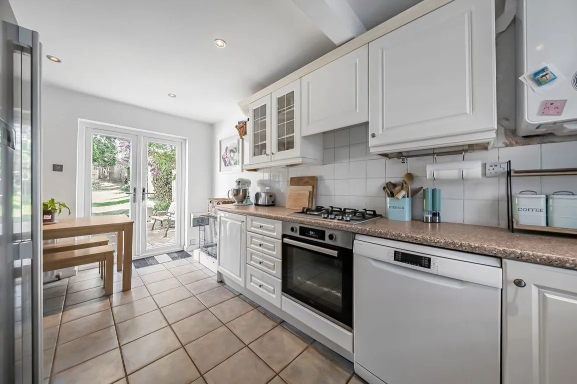 Monument Road, Weybridge, KT13, photo 3