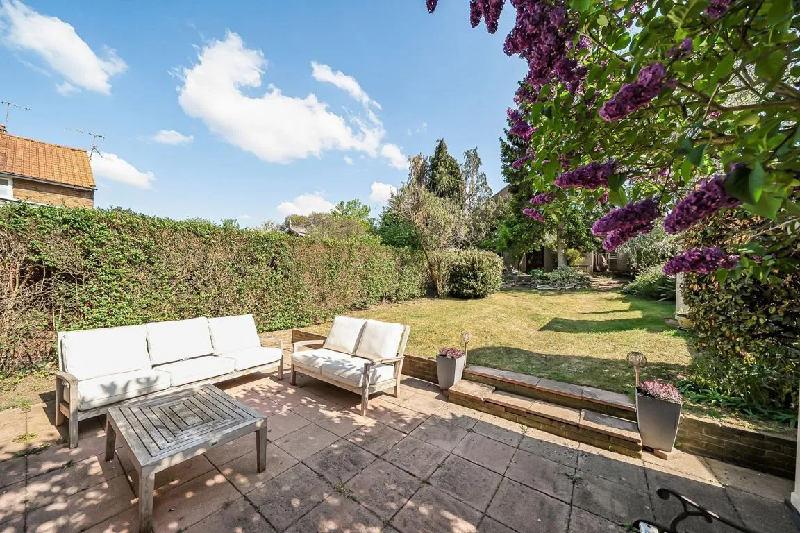 Monument Road, Weybridge, KT13, photo 8