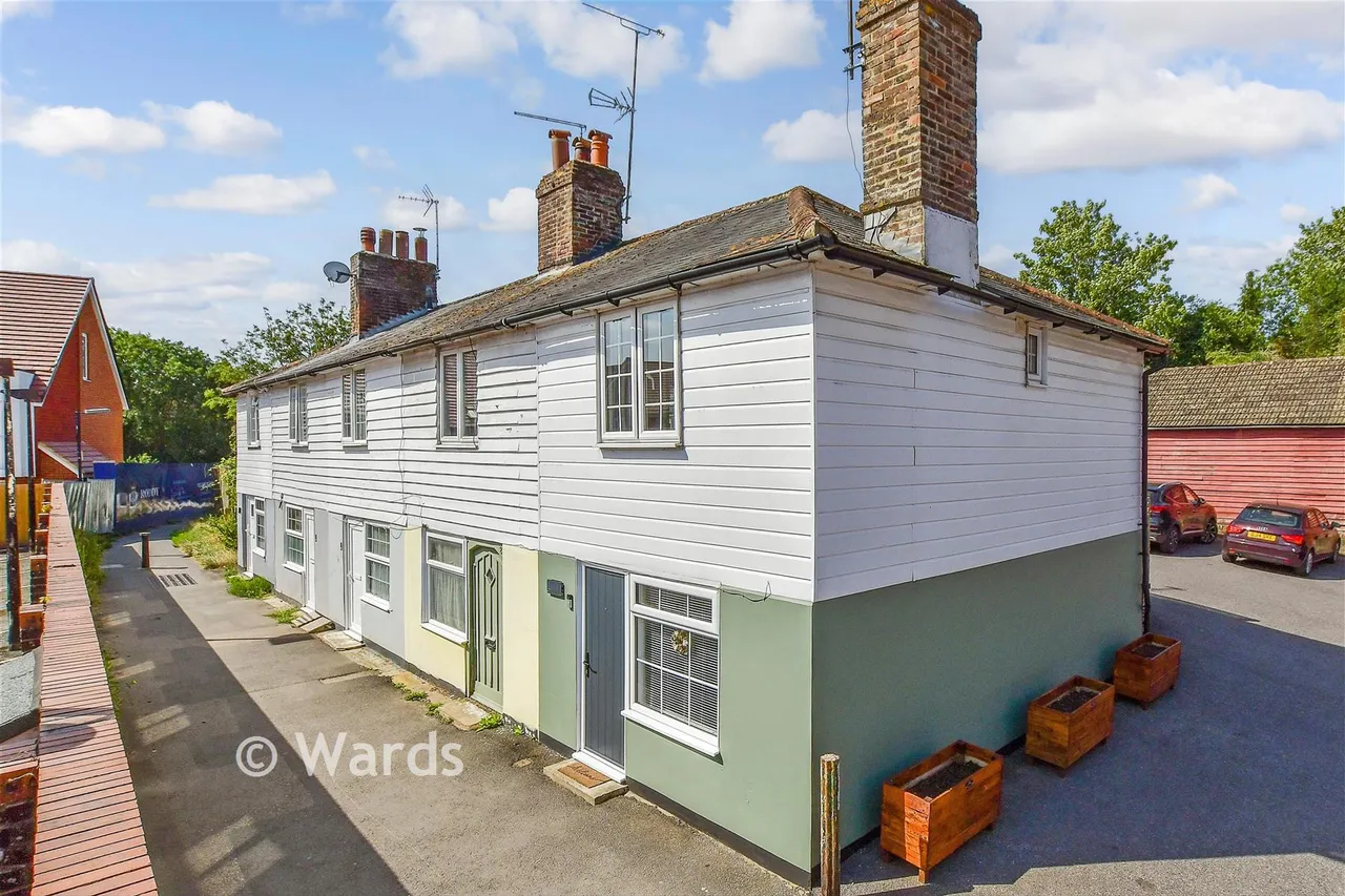 2 bed house for sale, Crane Lane, Cranbrook, TN17