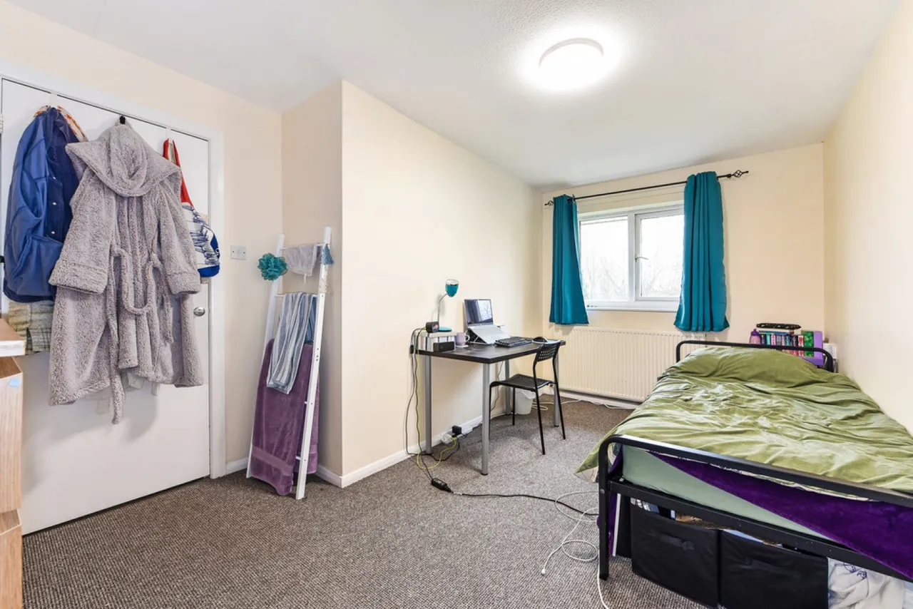 Thurmond Crescent, Stanmore, photo 12