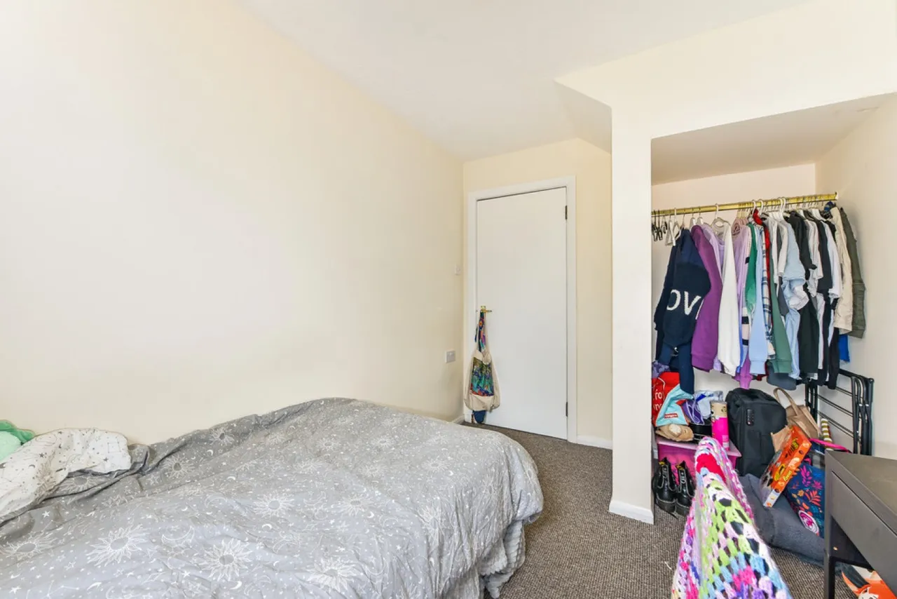 Thurmond Crescent, Stanmore, photo 9