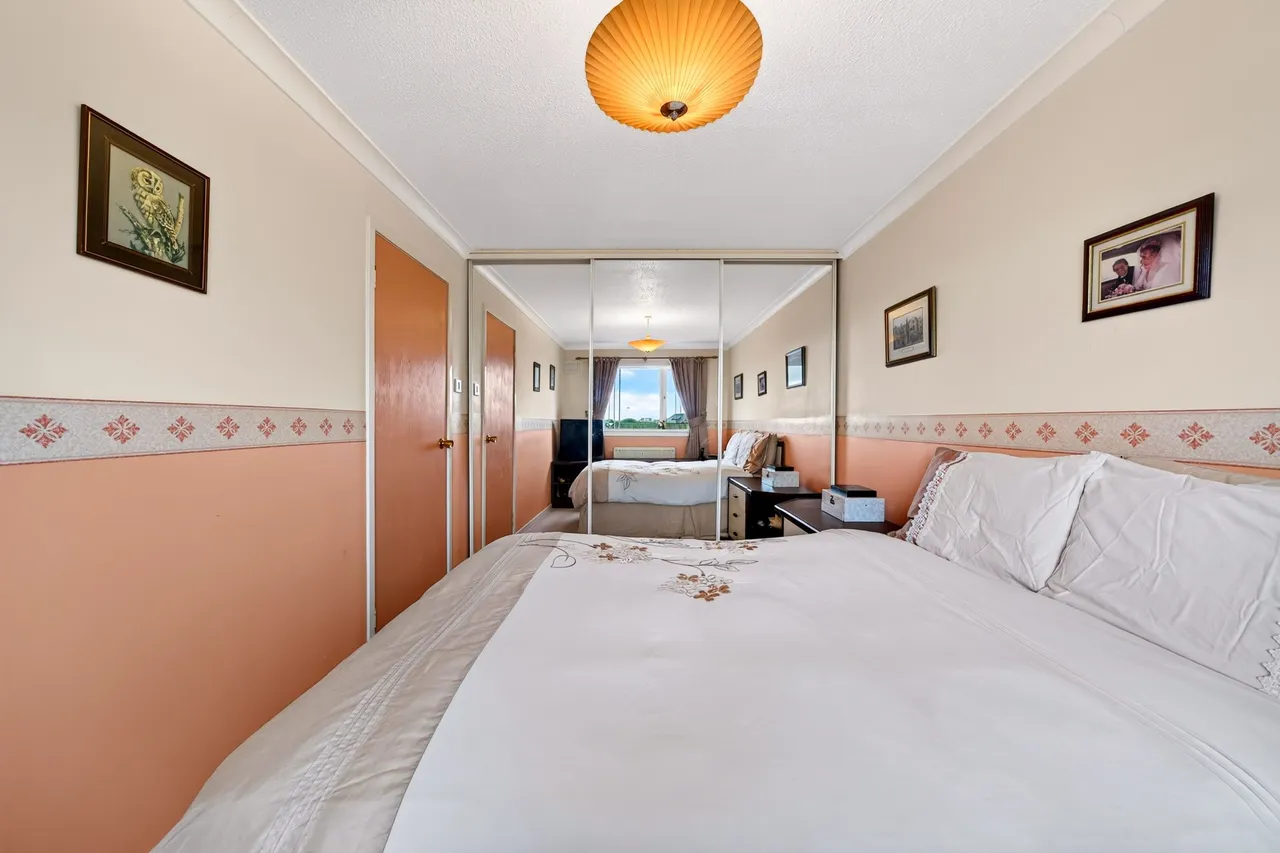 Livingstone Quadrant, Shotts, photo 10