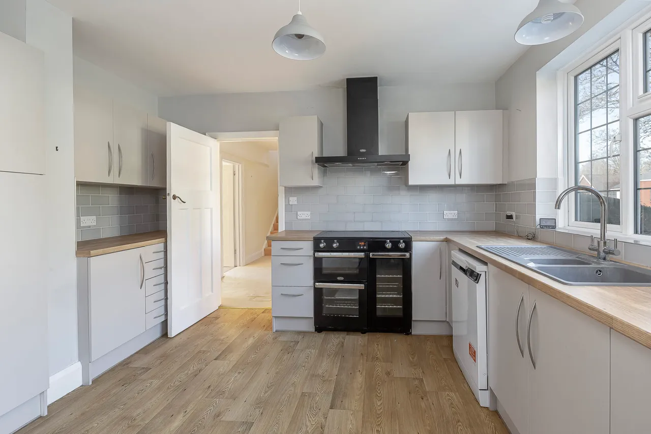 Culverden Park, Tunbridge Wells, Kent, TN4 9QT, photo 5