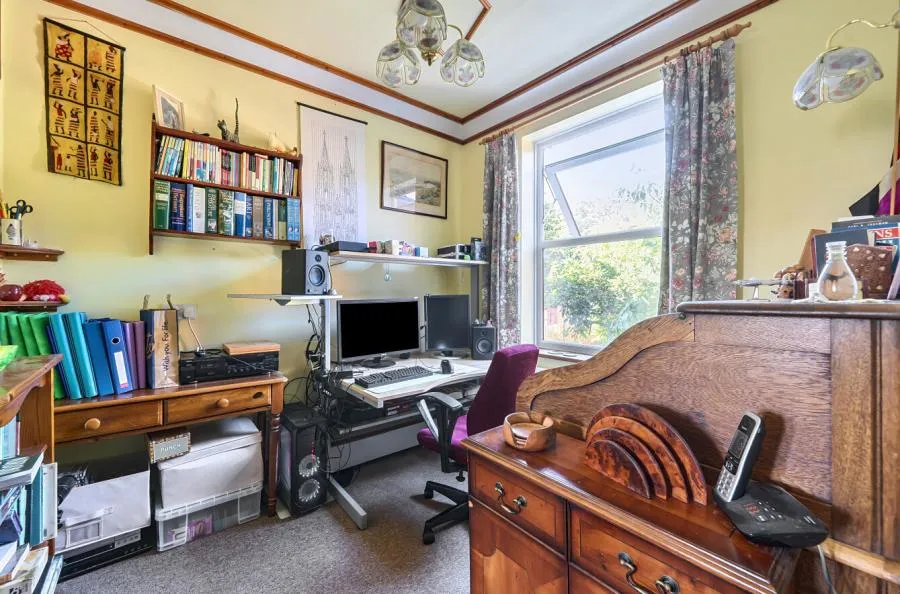 Soper Grove, Basingstoke, RG21, photo 15