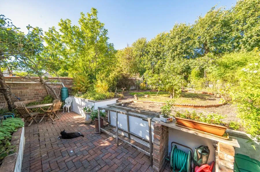 Soper Grove, Basingstoke, RG21, photo 12