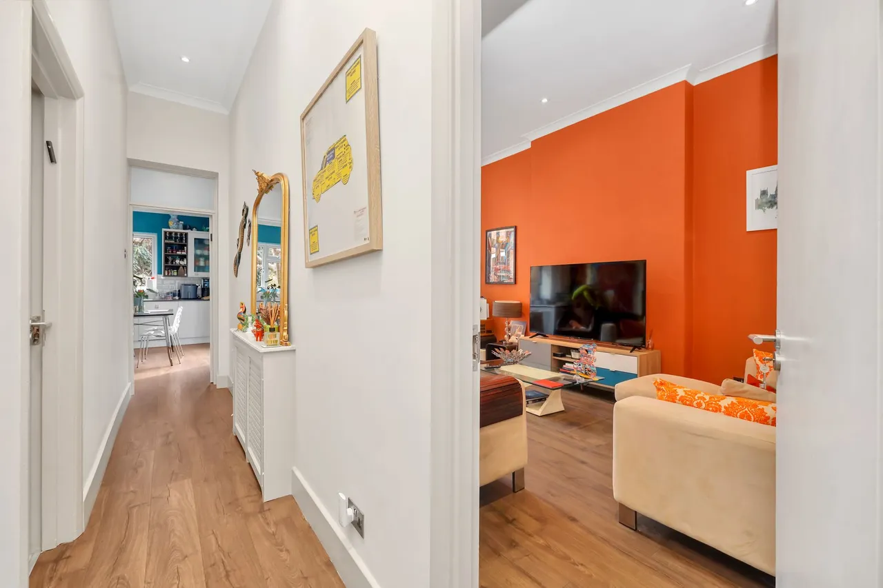 Anson Road, London, NW2, photo 6
