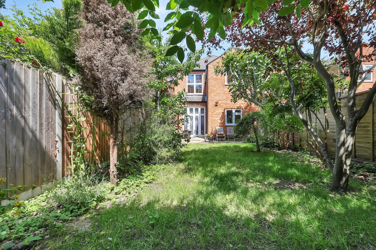 Anson Road, London, NW2, photo 14