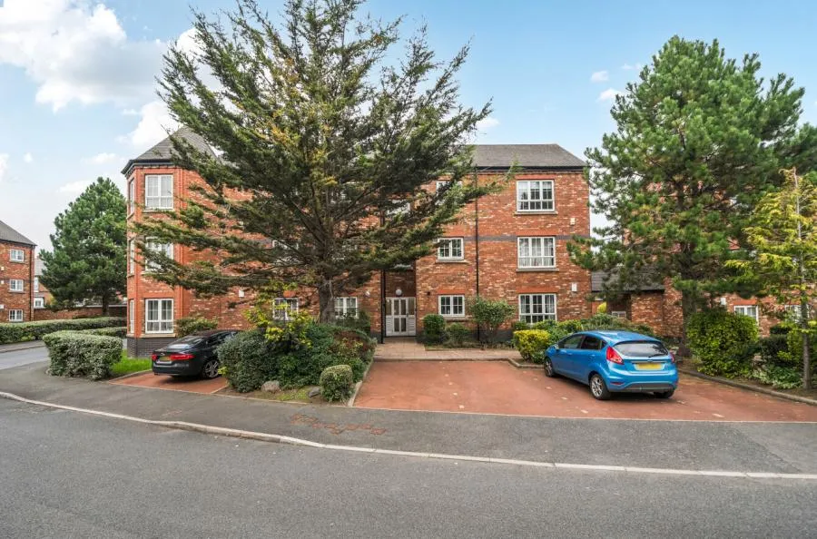 Thomas Brassey Close, Hoole, CH2, photo 16