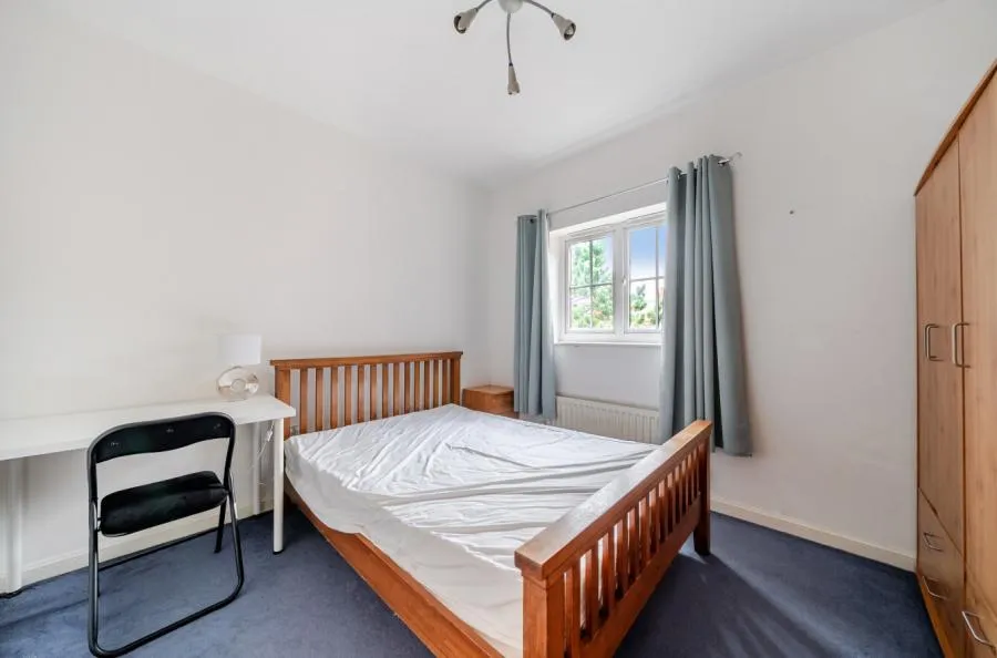 Thomas Brassey Close, Hoole, CH2, photo 13