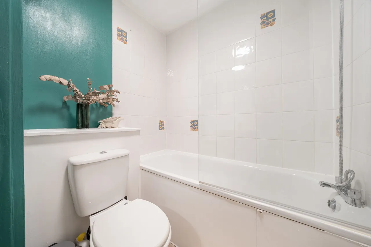 Mary Datchelor Close, SE5, photo 8