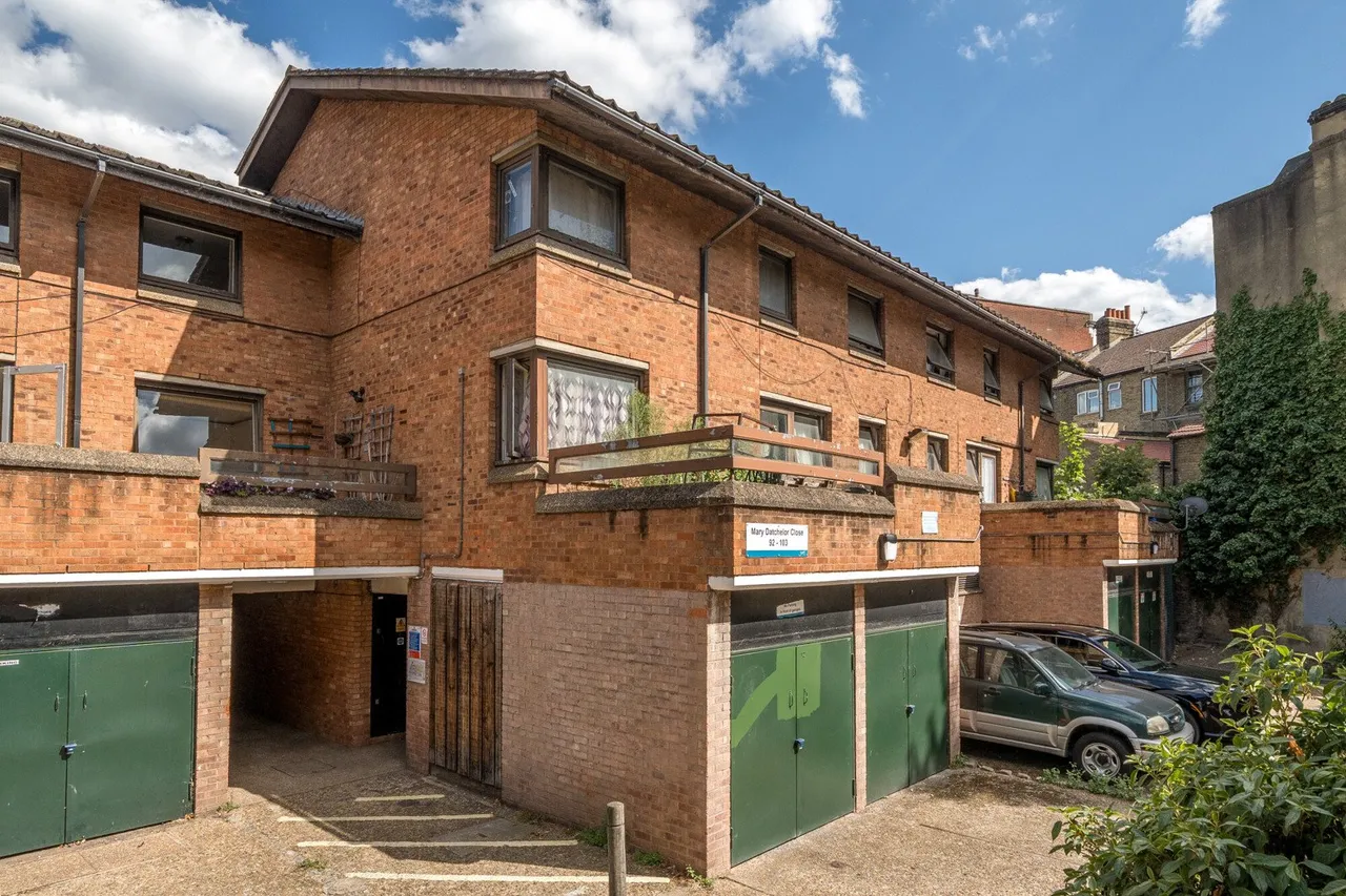 Mary Datchelor Close, SE5, photo 18