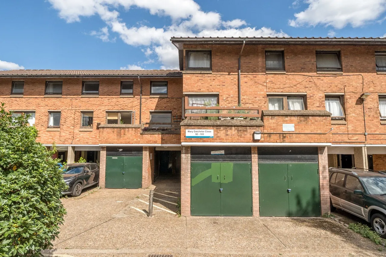 Mary Datchelor Close, SE5, photo 19