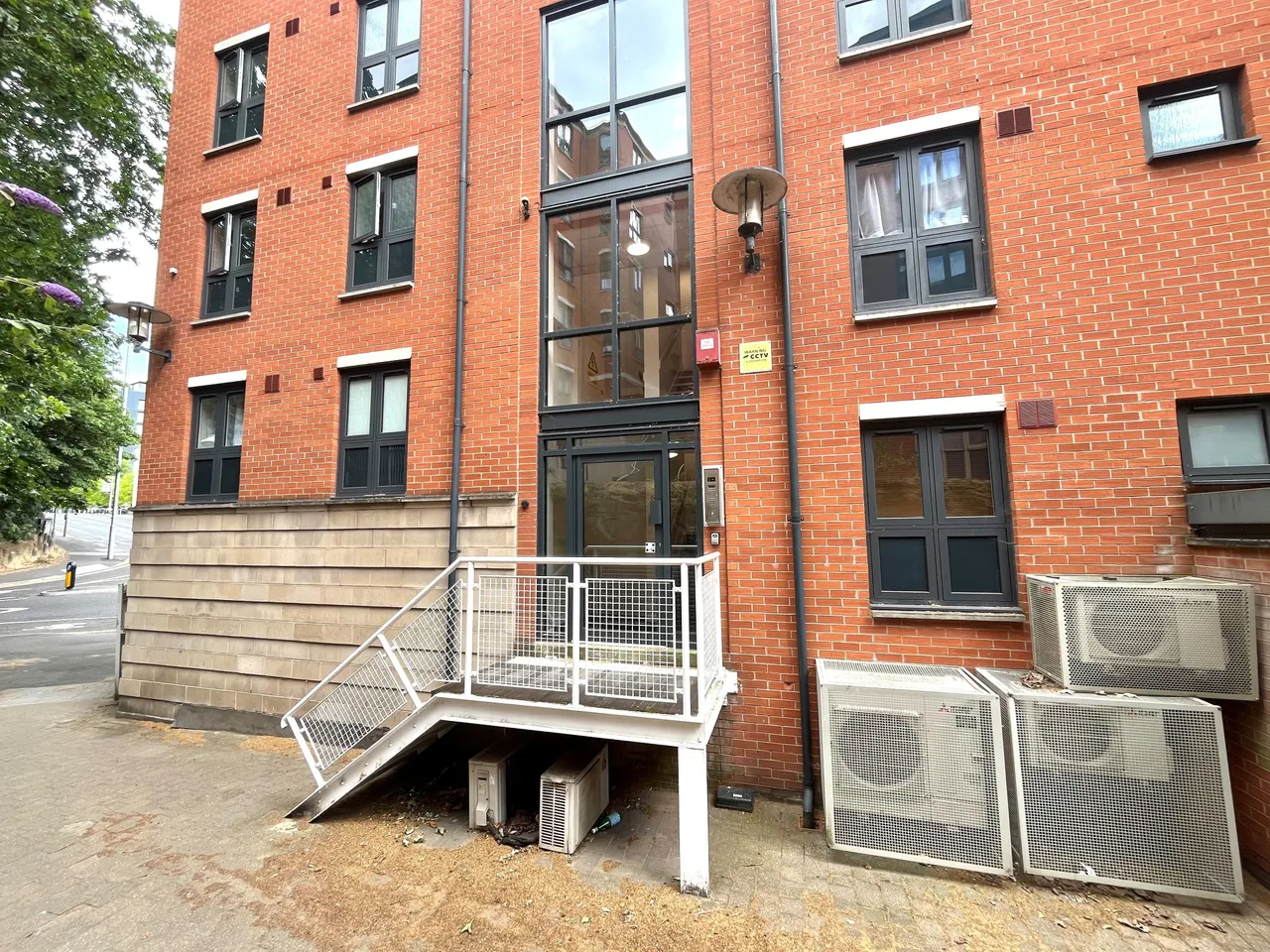 2 bed flat to rent — Chardlace Walk, NOTTINGHAM