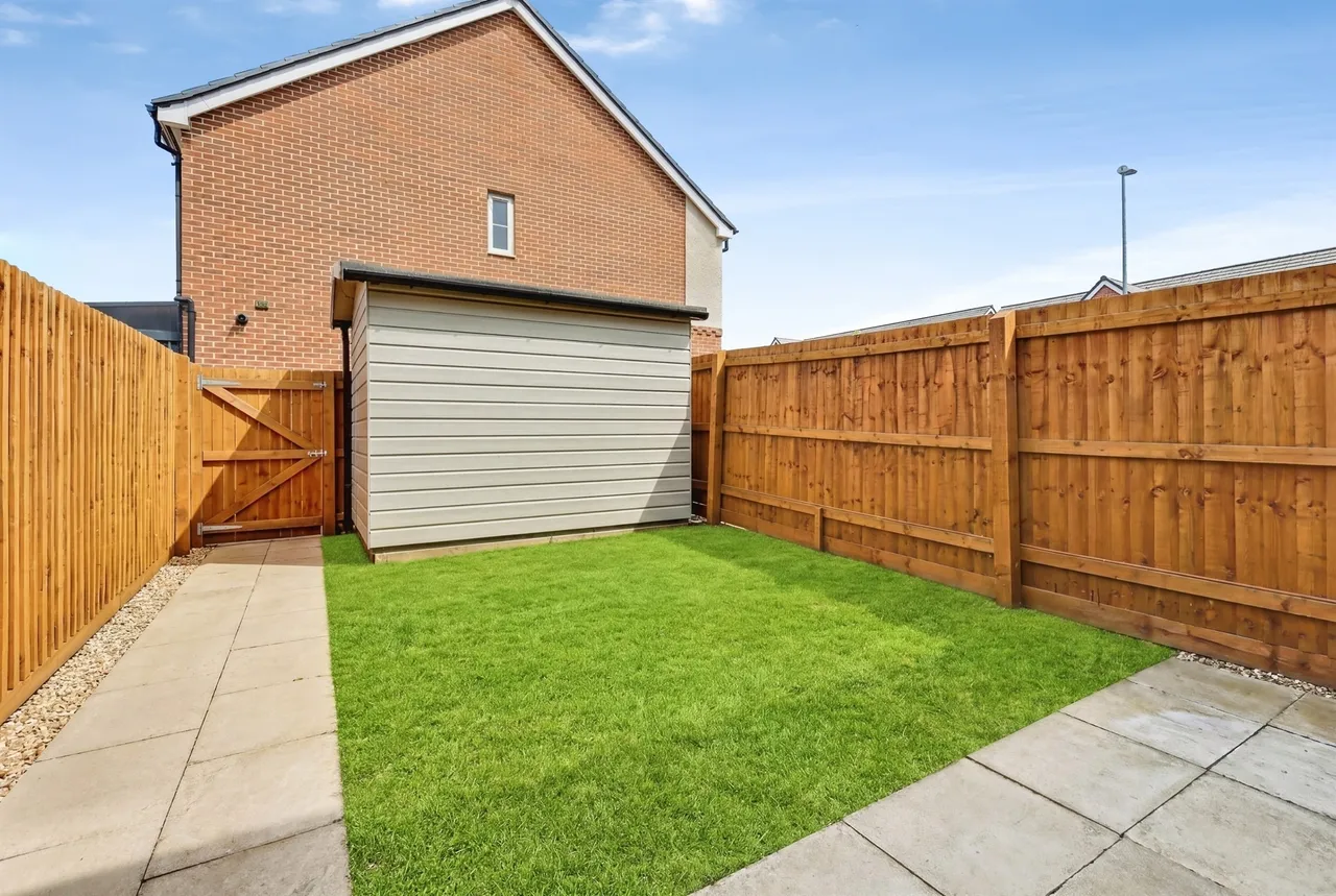 Bective Close, Northampton, NN2, photo 18