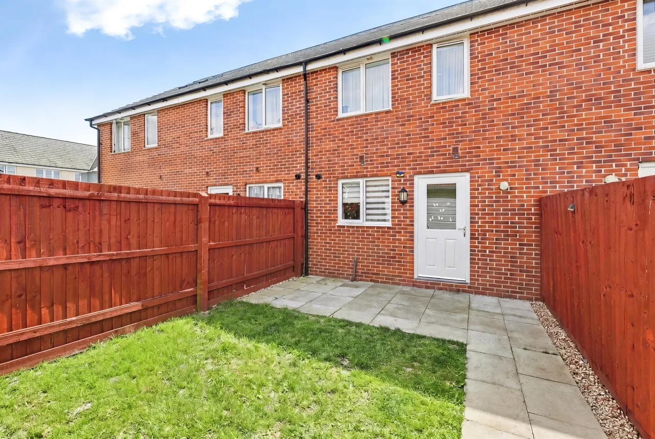 Bective Close, Northampton, NN2, photo 19