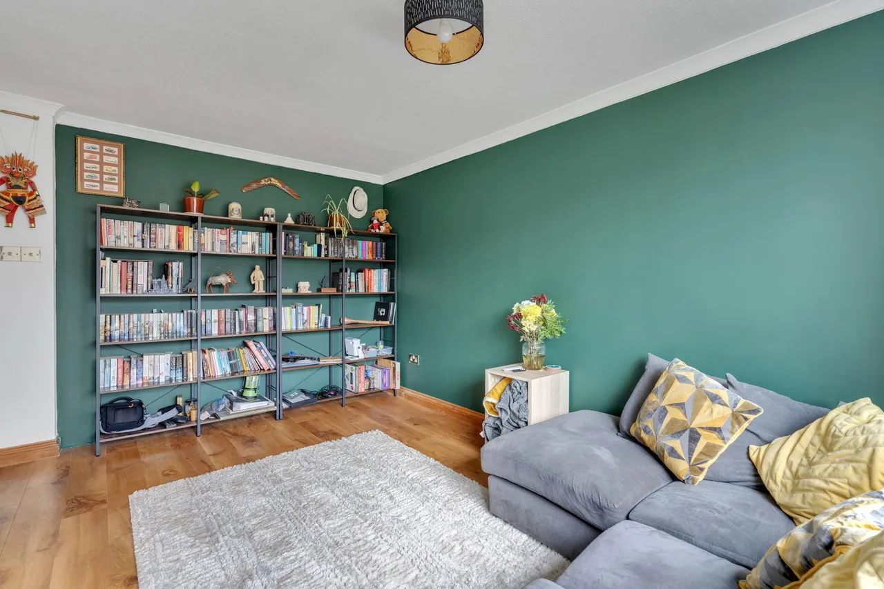 Tirlebank Way, Tewkesbury, GL20, photo 5