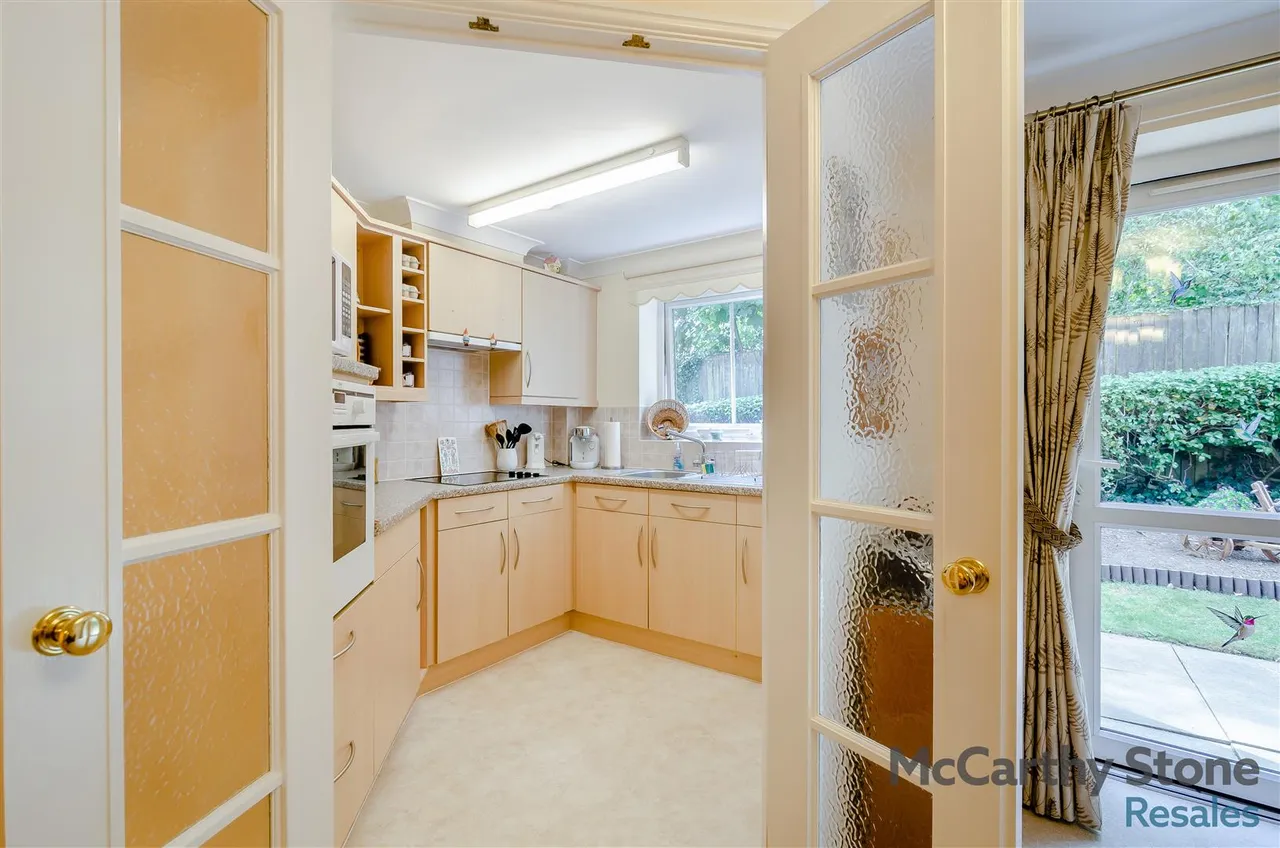 Buckingham Road, Brackley, NN13, photo 4
