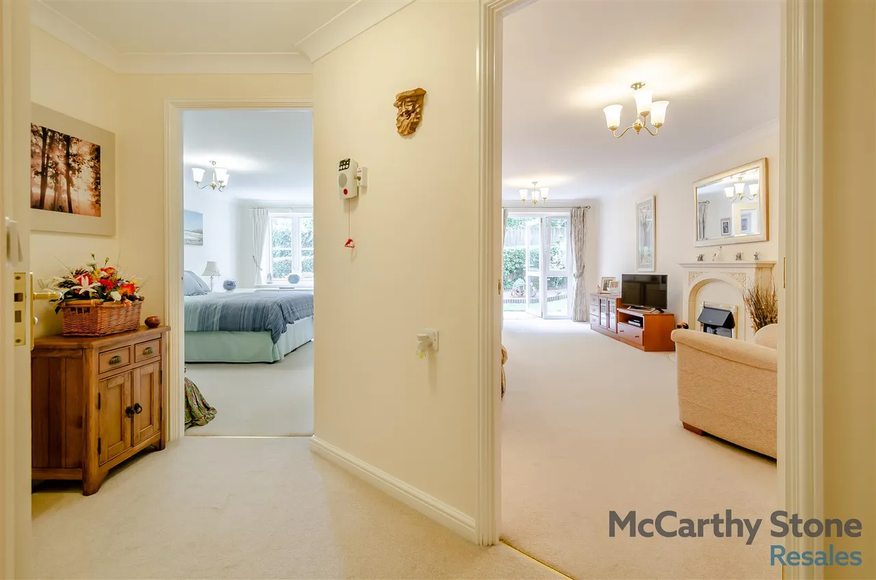 Buckingham Road, Brackley, NN13, photo 8