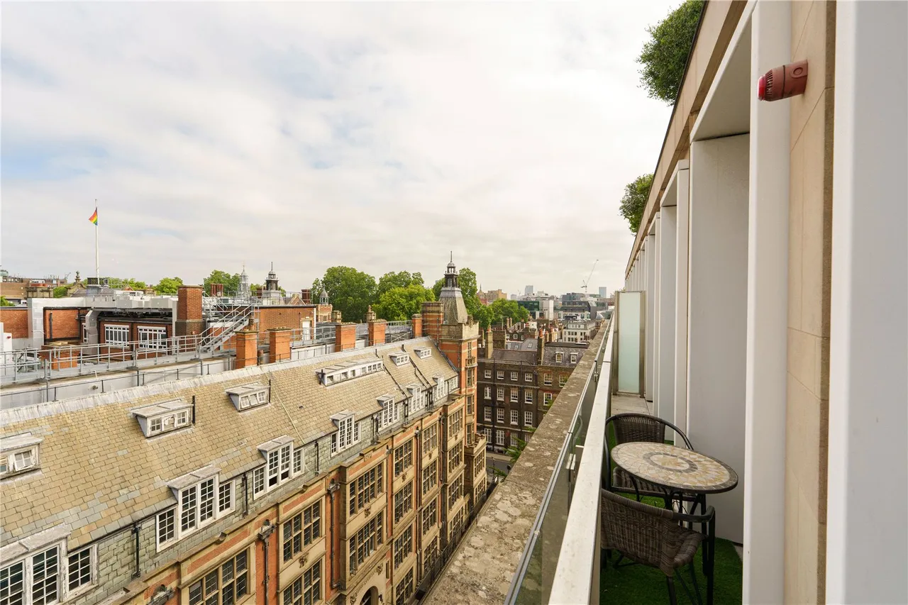 Lincoln Square, Strand, 18 Portugal Street, London, WC2A 2AT, photo 9