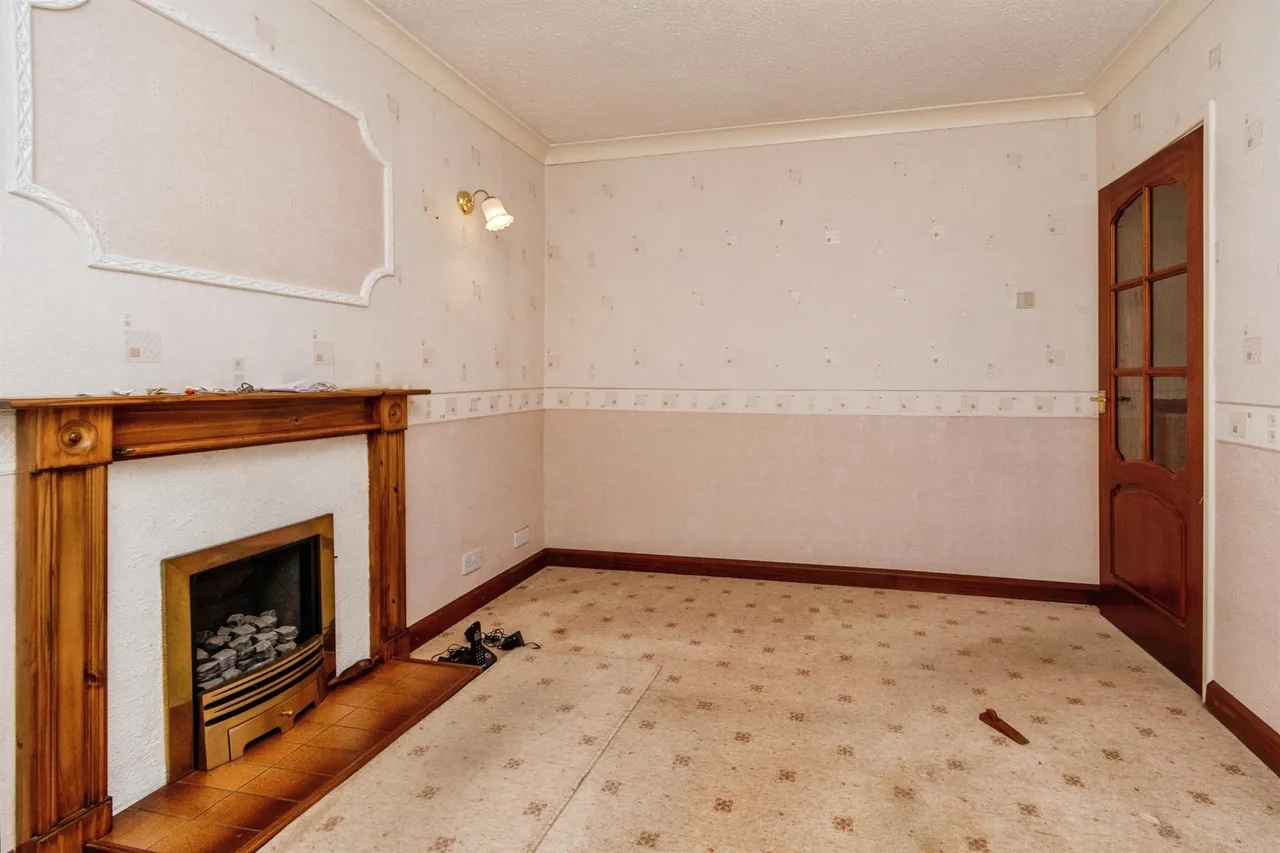 Georgina Avenue, Bilston, WV14, photo 6