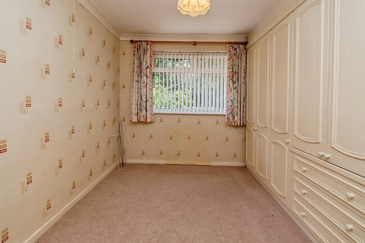 Georgina Avenue, Bilston, WV14, photo 13