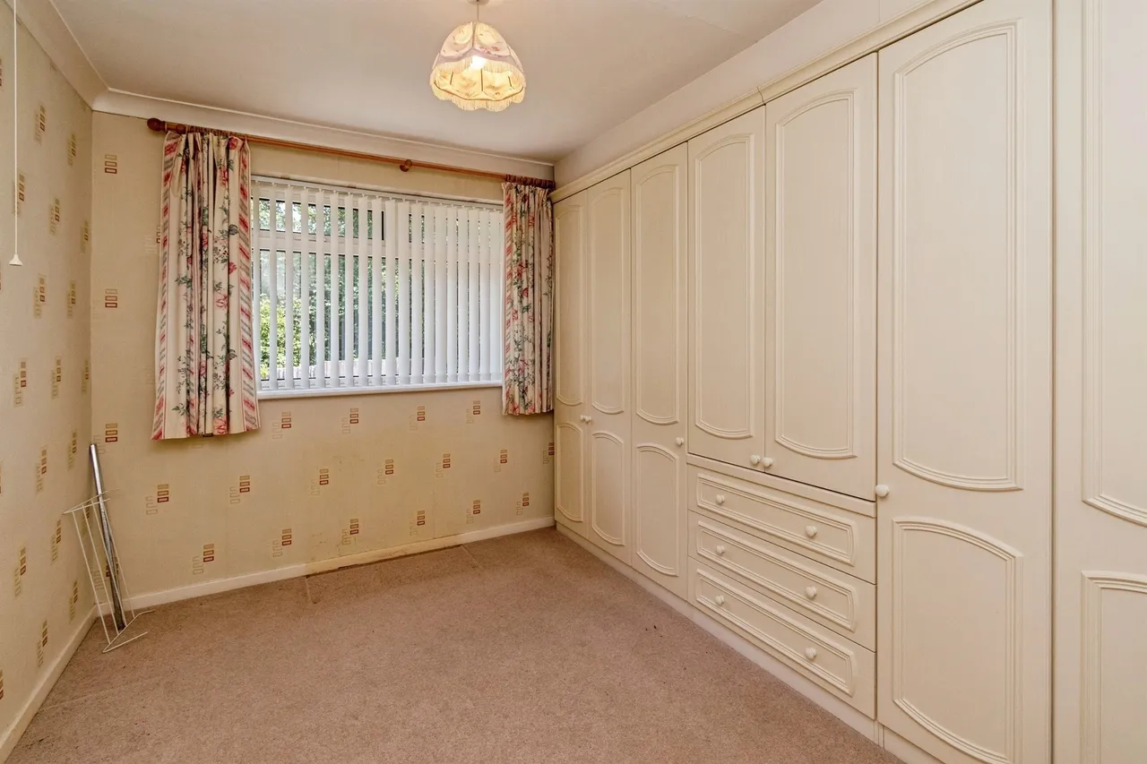 Georgina Avenue, Bilston, WV14, photo 12