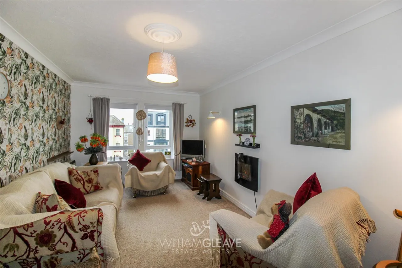 41 Ormeside Grange, Gloddaeth Stree, Llandudno, Conwy, LL30 2DF, photo 2
