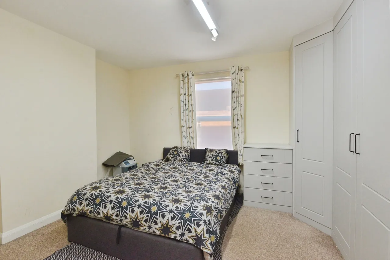 Buckingham Street, Wolverton, Milton Keynes, Buckinghamshire, MK12, photo 9