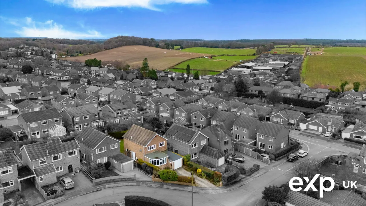 Tideswell Close, Ravenshead, photo 24