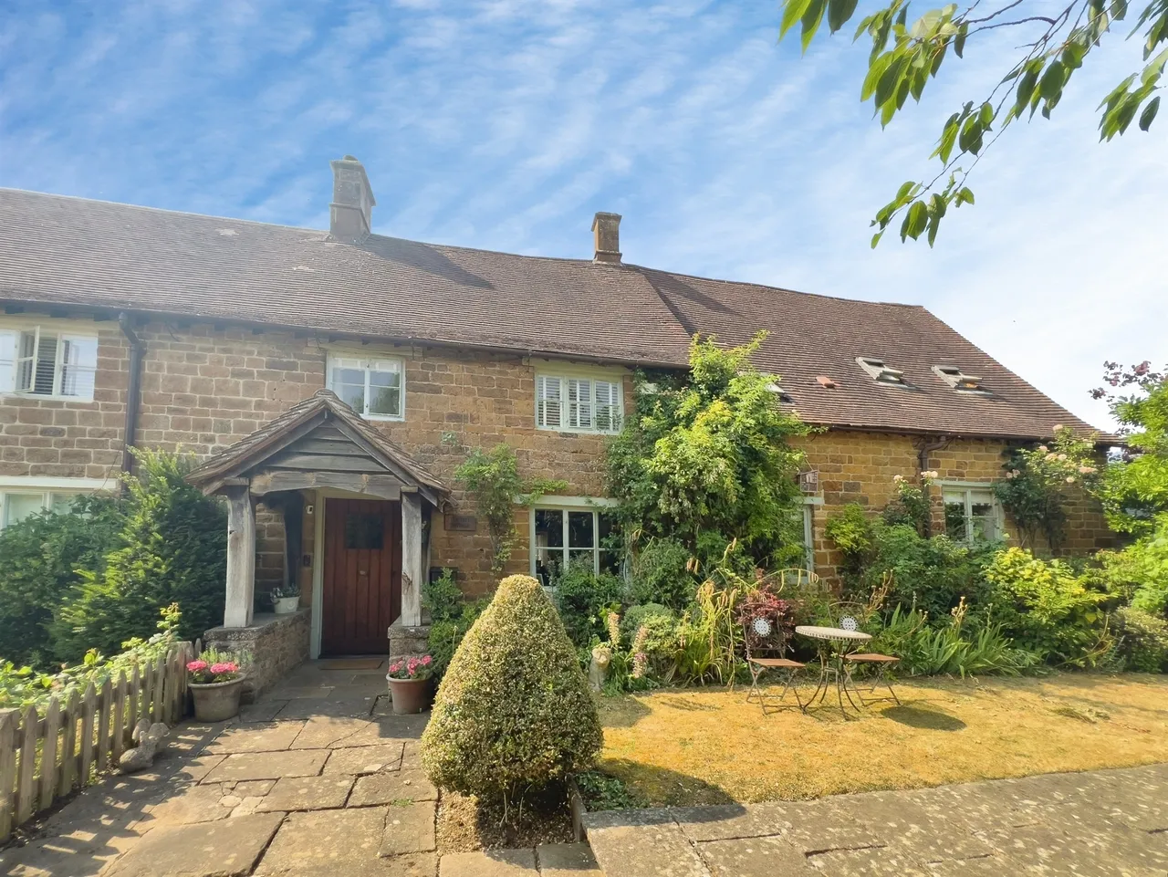 4 bed house for sale — Main Street, Tysoe, Warwick