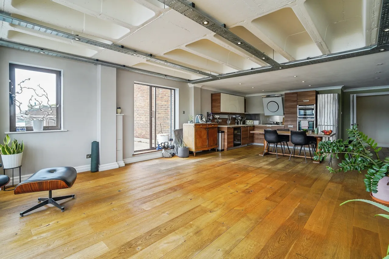 Cumberland Mills Square, London, E14, photo 6