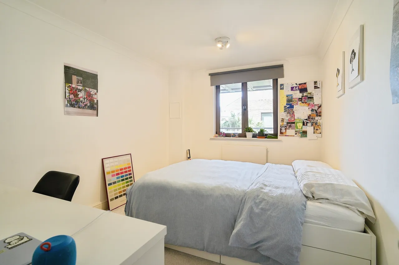 Cumberland Mills Square, London, E14, photo 11