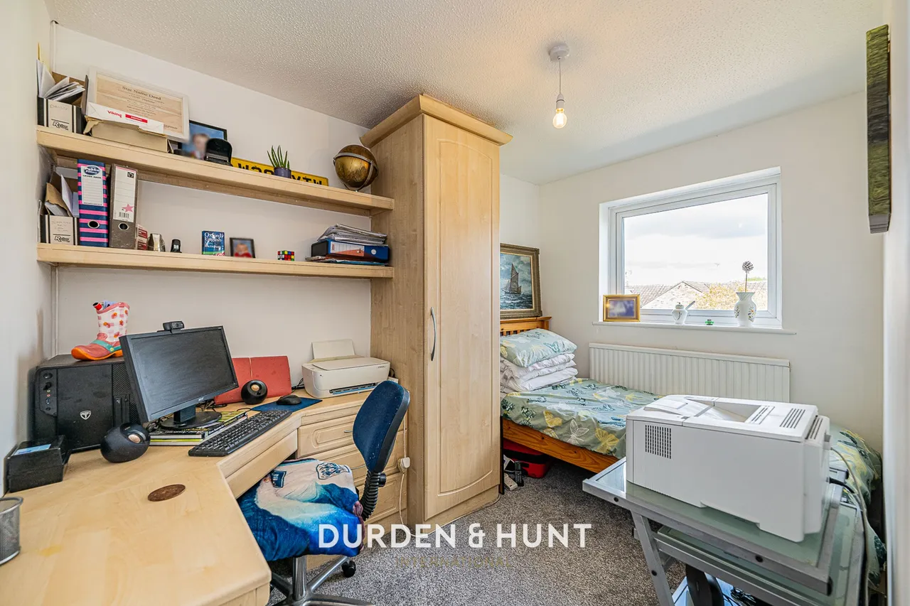 North End, Buckhurst Hill, IG9, photo 26