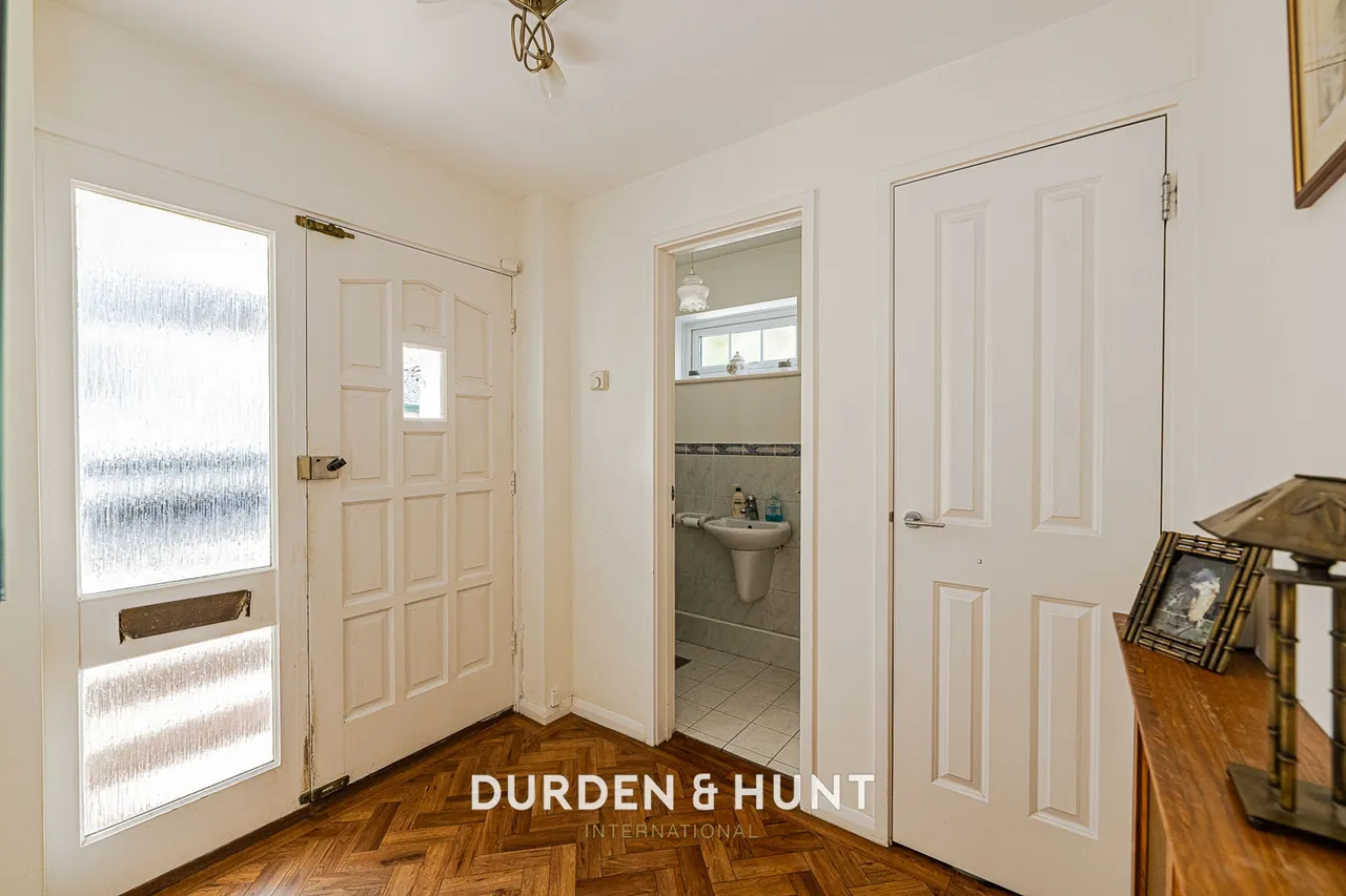 North End, Buckhurst Hill, IG9, photo 11