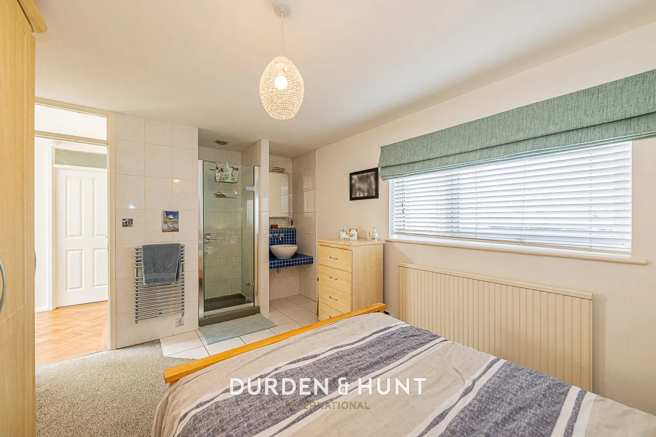 North End, Buckhurst Hill, IG9, photo 23