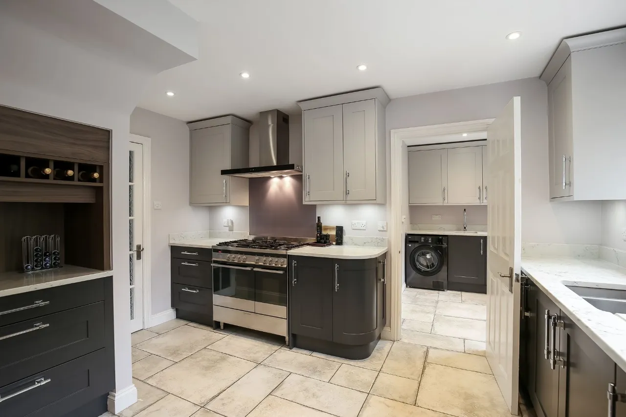 Woodlea Grange, Alderbury, SP5, photo 2