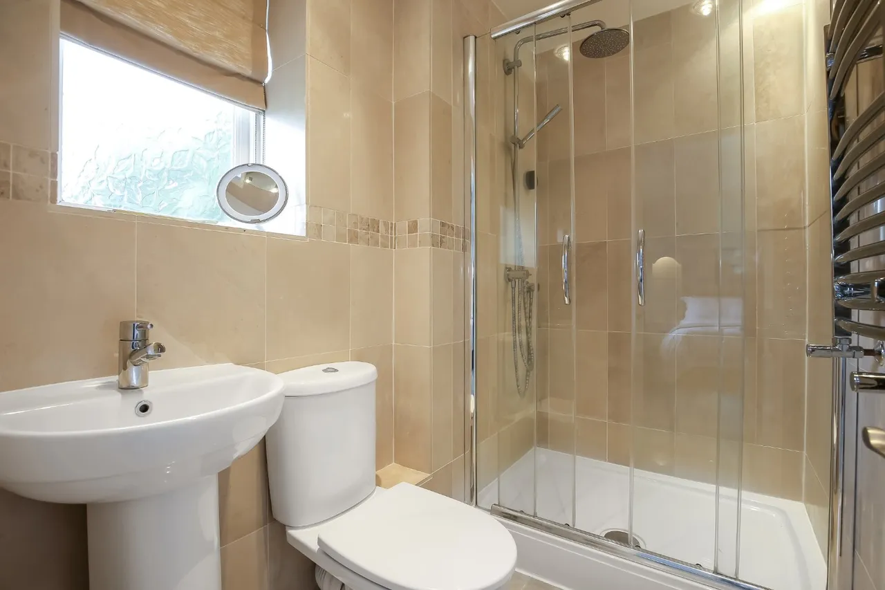 Woodlea Grange, Alderbury, SP5, photo 10