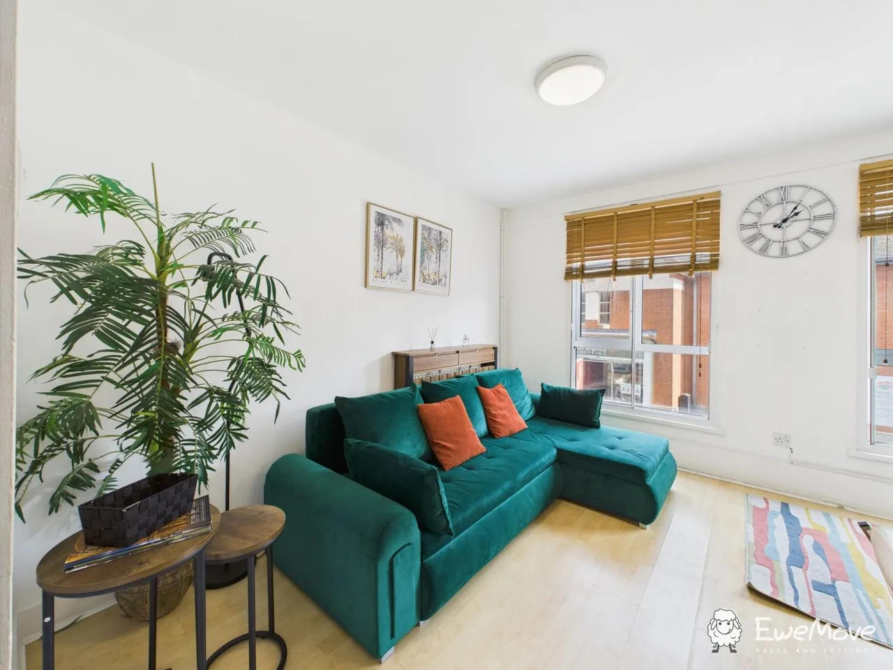 2 bed flat to rent, Winchester, SO23